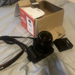Canon eos rebel T100