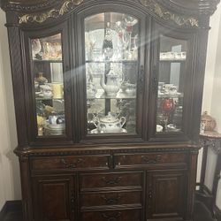 China Cabinet 