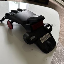 OEM HONDA Z125 Z 125 MONKEY REAR FENDER REFLECTORS PLATE HOLDER H85-14