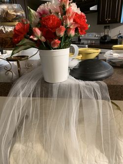 Pew Cup And Touolle Material For Wedding  Make An Offer.