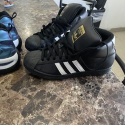 Adidas Size 9 For Sale 