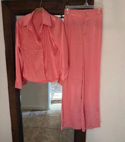 Women’s set size small