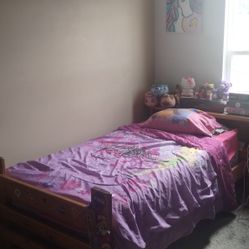 Twin Bed 