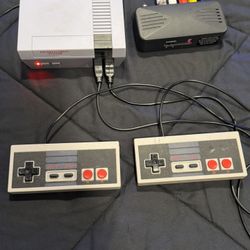 Mini NES Style Console 620 Built-In Games Retro Gaming System w/ 2 Controllers