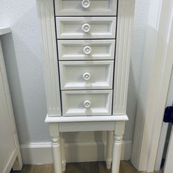 Large Armoire Storage Standing Jewelry Cabinet with Mirror