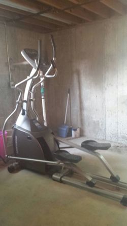 Horizon Club E700 elliptical machine for Sale in Independence KY OfferUp