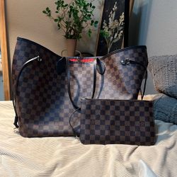 Louis Vuitton Neverfull GM Tote w/ Pouch - Authentic