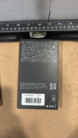 Cool Gadget carbon fiber iPhone 14 case. New in box