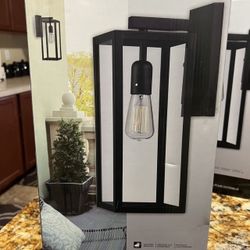 New Outdoor Wall Mount Lamp (light) Fixture