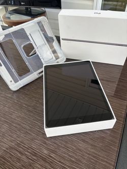 Apple iPad 9th Generation 64GB Wi-Fi – Excellent Condition with case