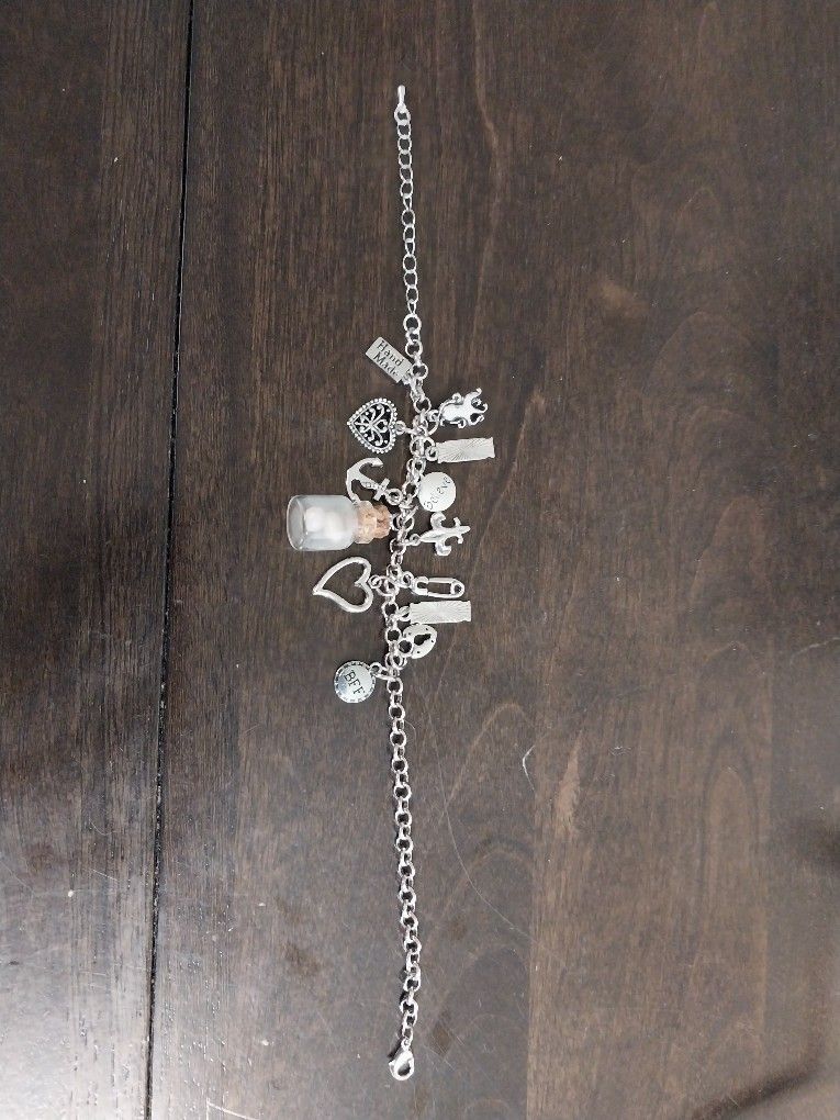 Women's 14 Charms Bracelet