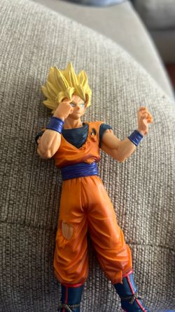 Anime Dragon Ball Z Goku Yellow Hair