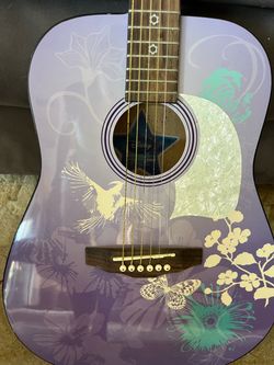 Rare Hannah Montana guitar