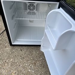 Culinar Mini Fridge 