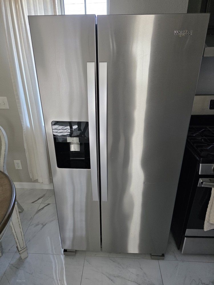 Whirlpool Refrigerator