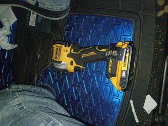 New Dewalt DCF850B 1/4" 20V Max Atomic 3 Speed Compact Brushless Impact Driver