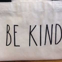 👜Rae Dunn “BE KIND” Tote Bag (NEW)