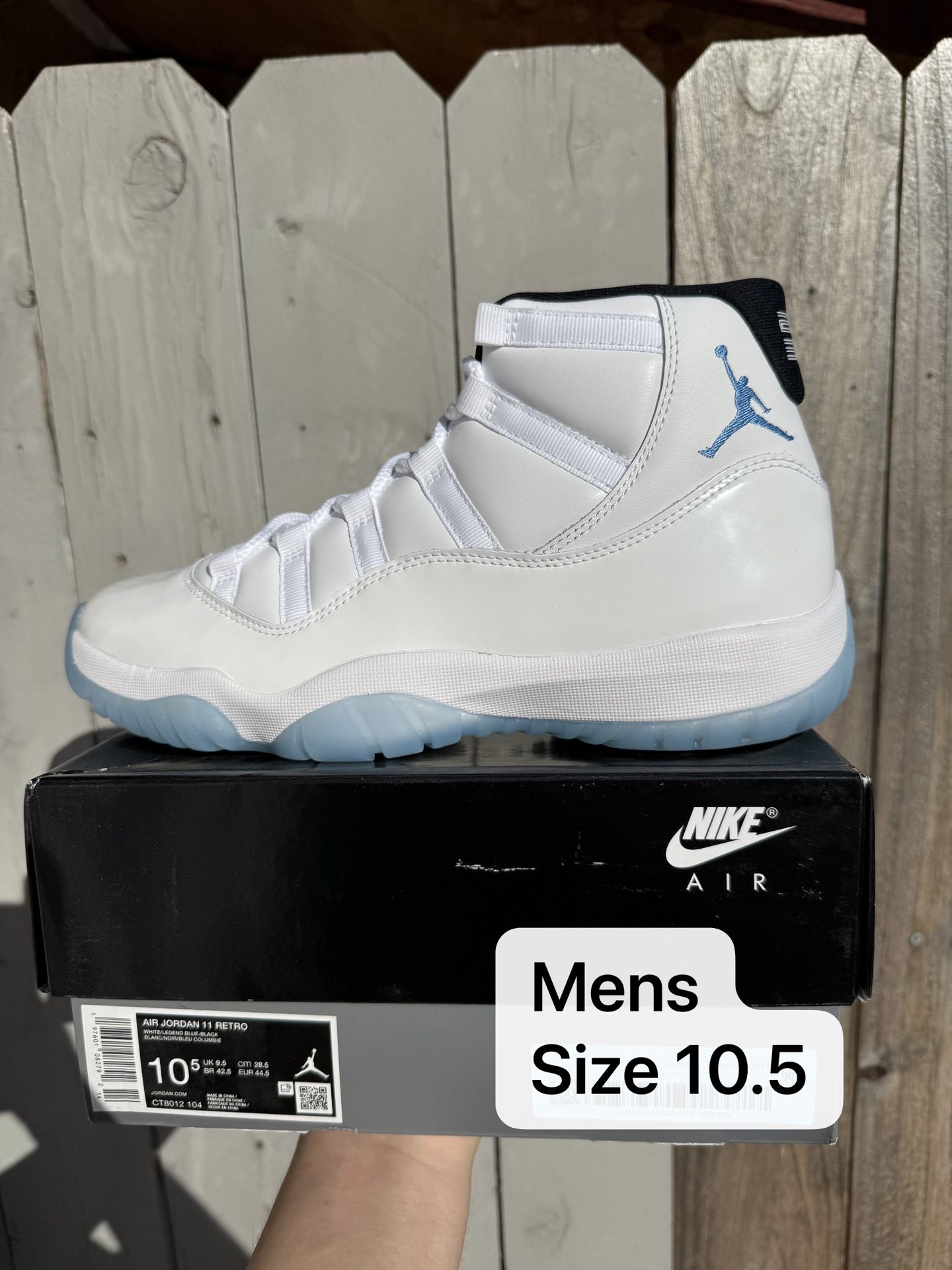Air Jordan 11 Legend blue mens size 10.5