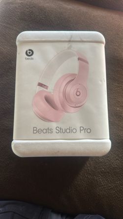 Beats Studio Pro