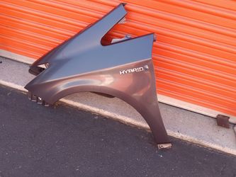 2010-2014 Toyota Prius Hybrid Fender With Accessories OEM.