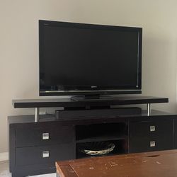 Tv & Stand