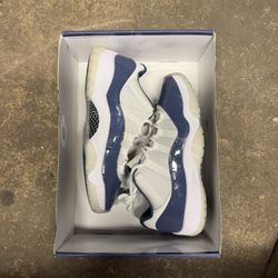 Jordan 11 Diffused Blue Size 9.5