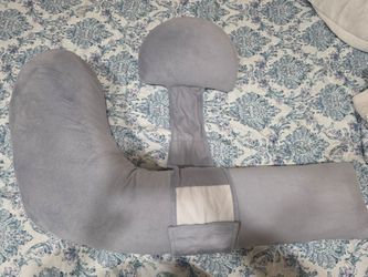 Pregnancy pillow
