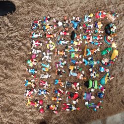 Original Disney Goofy Figurine Collection All In Great Shape