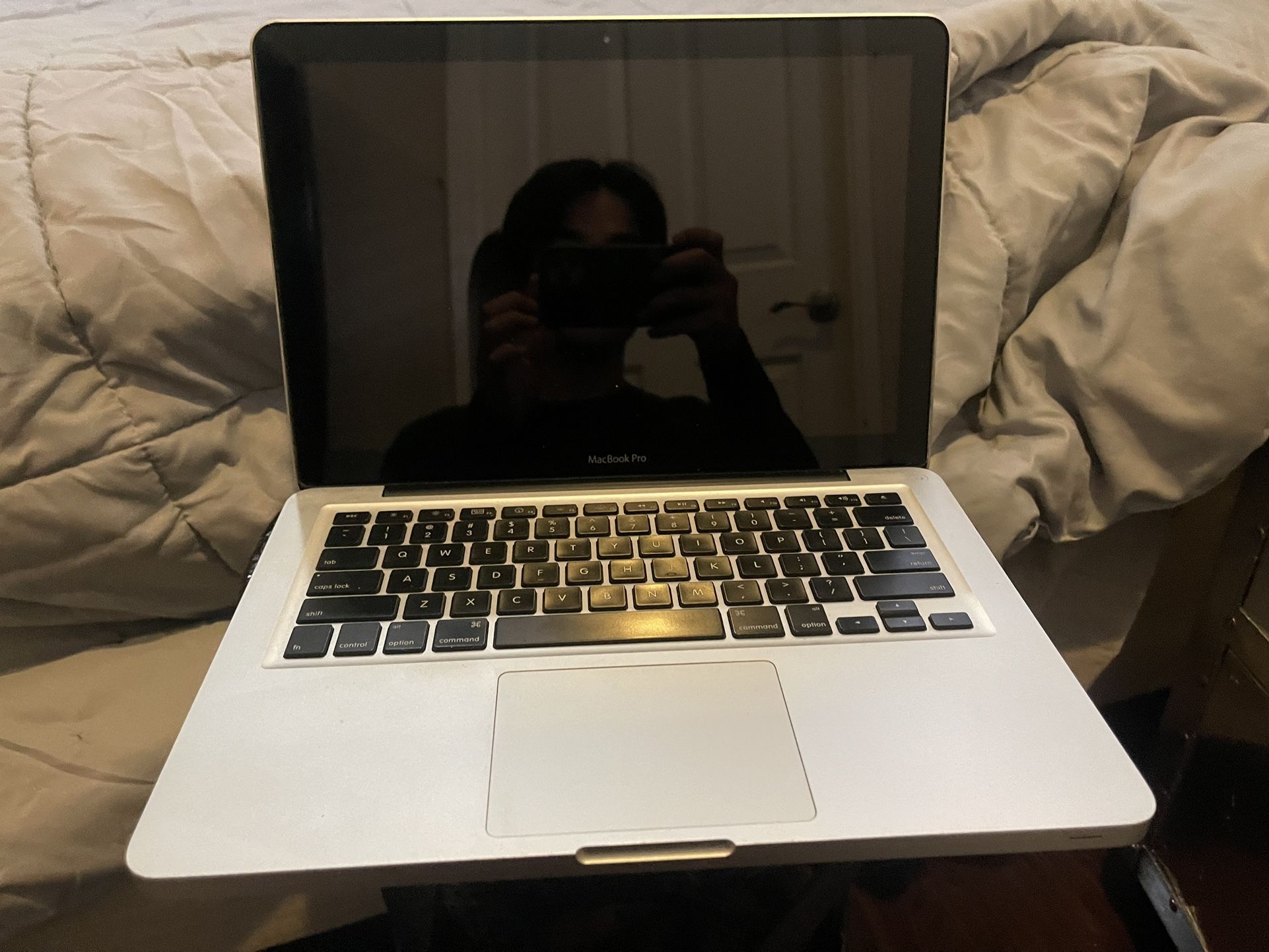 MacBook