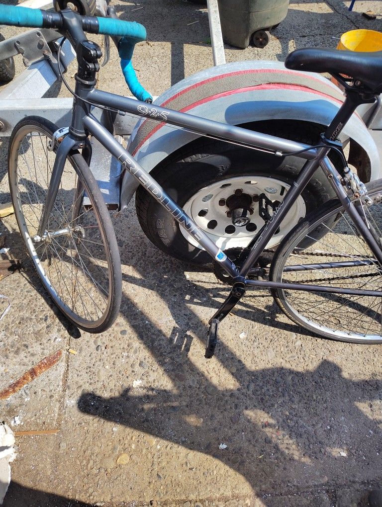 Red Line Single Speed