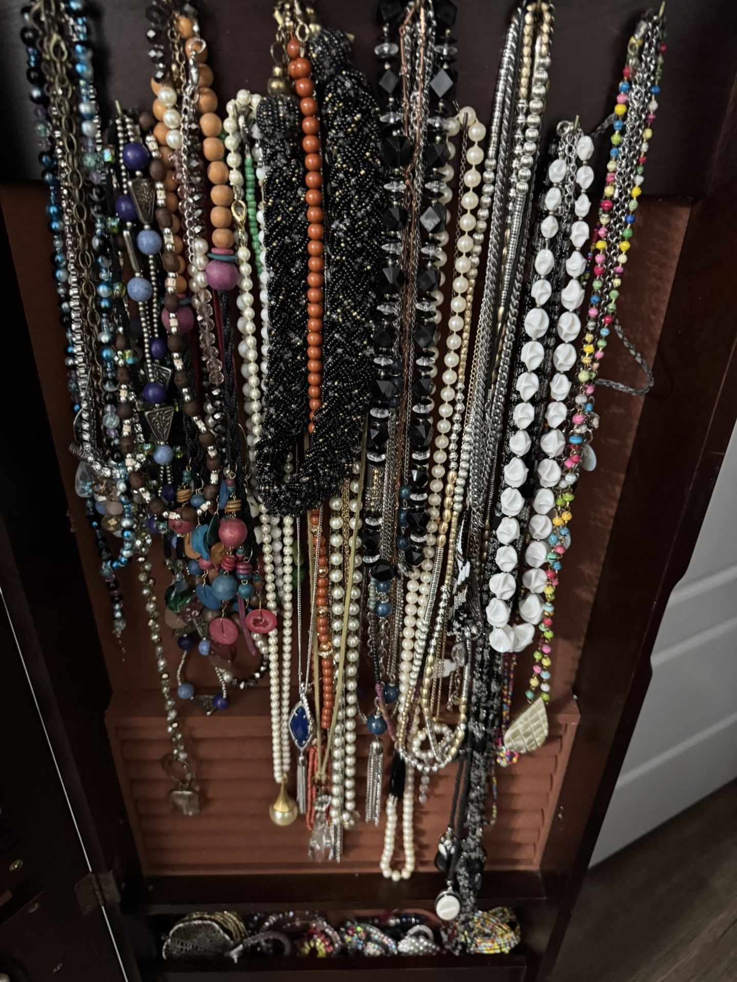 Jewelry Box With Jewelry