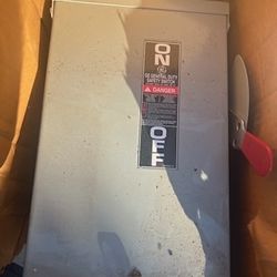 30 Amp Disconnect