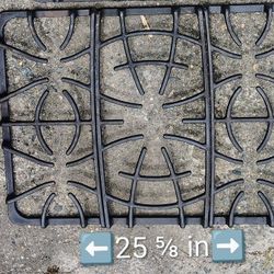 Cast Iron Stove Top Grate Set, Never Used, In Great Condition. 