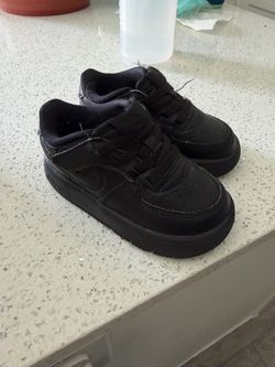 Black Air Force 1’s 8C