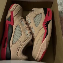 pink jordan 5s low 