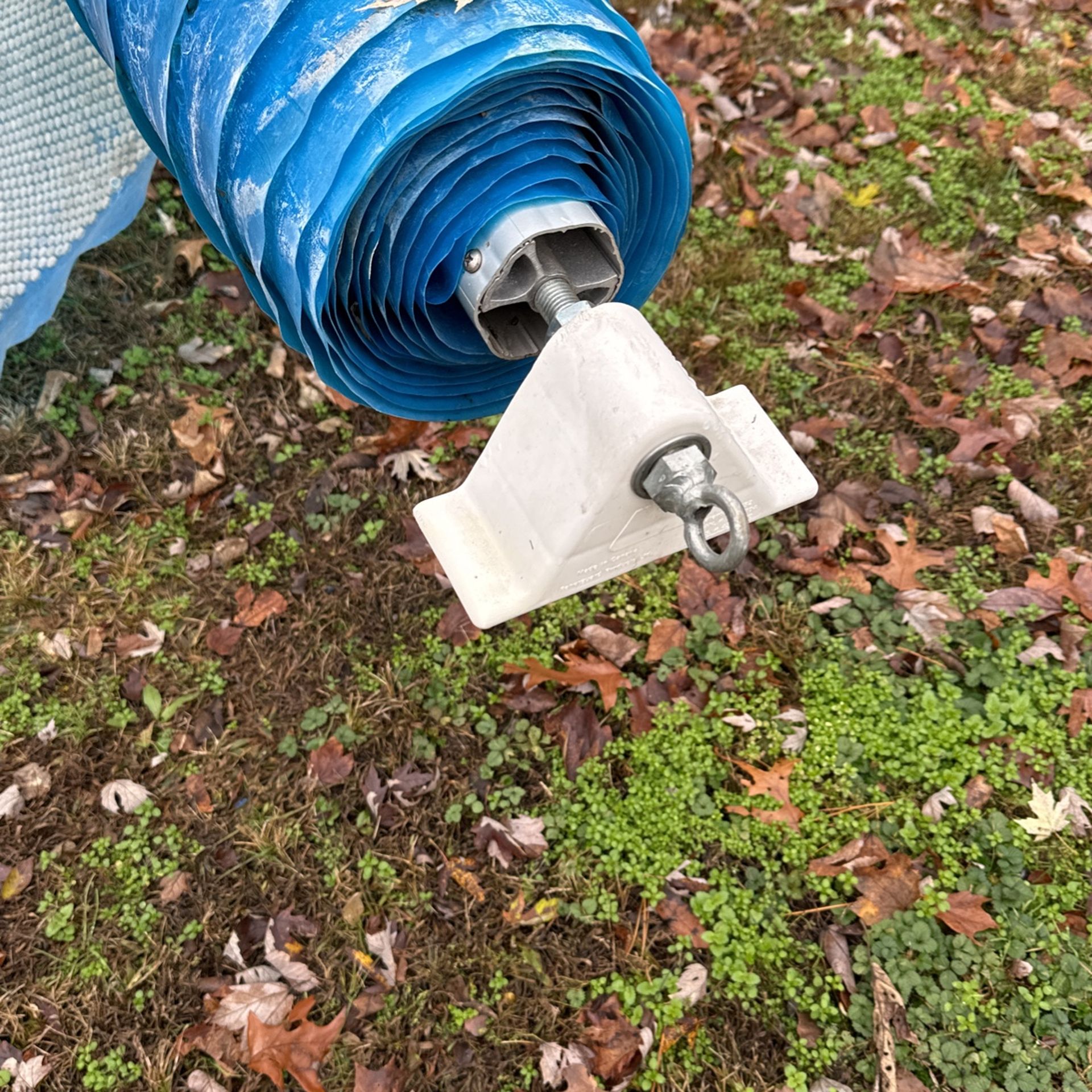 Low Profile Solar Cover Reel With Used Solar Cover