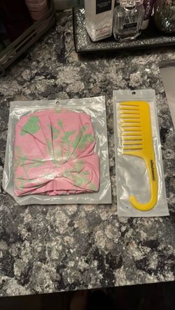 Shower Cap and Wide Tooth Comb Set