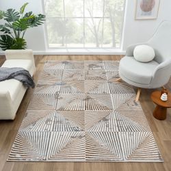 8/10 Brand New Modern Rug Carpet 