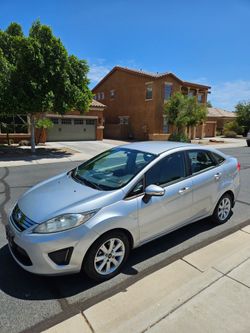 beautiful 2013 ford fiesta se