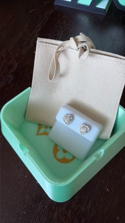 Heart vvs earrings