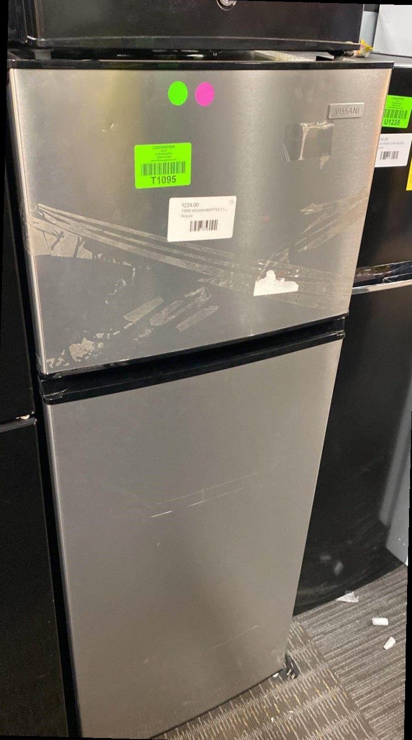 VISSANI MDFF7SS 7.1 cu. ft. Top Freezer Refrigerator