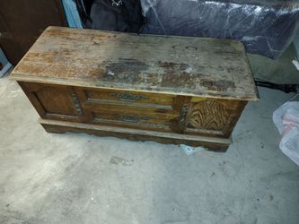 Hutch vintage