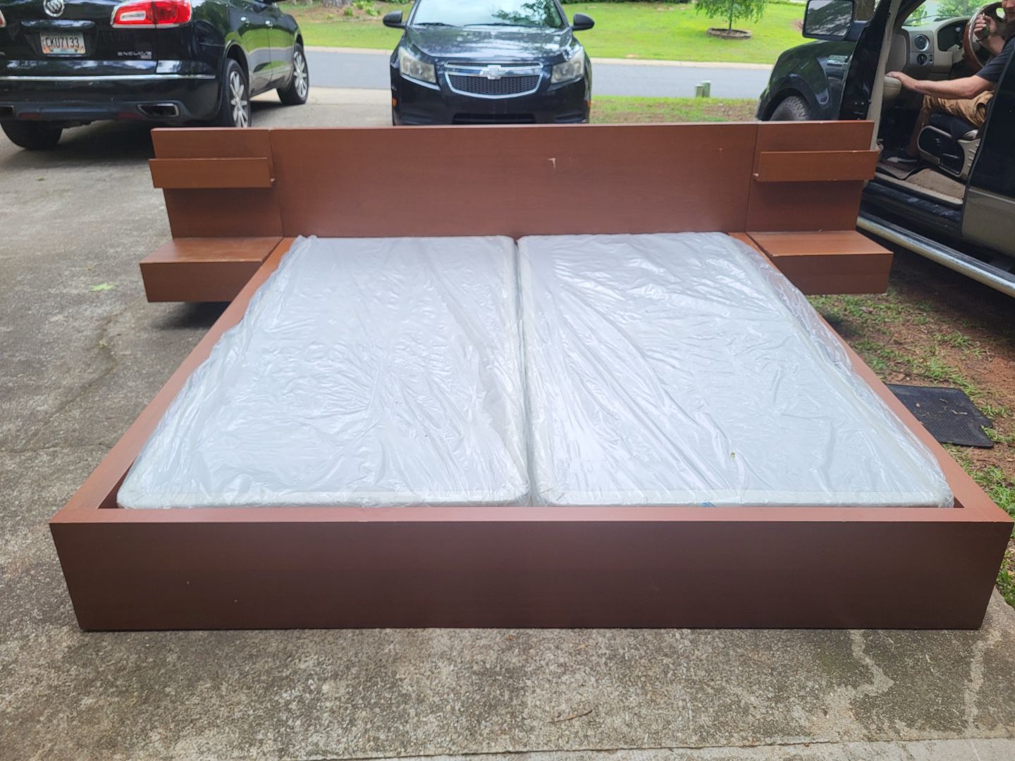 king size mid century modern bed with box springs