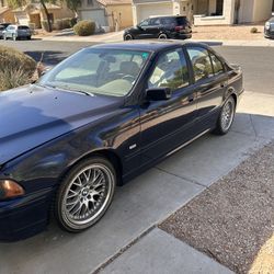 2001 BMW 530i