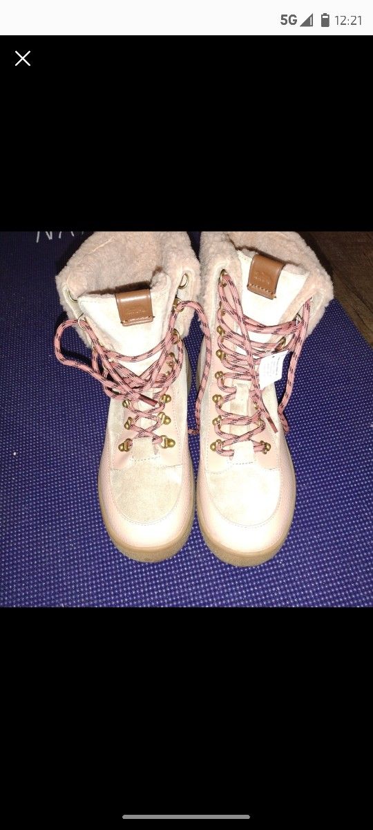 coach boots