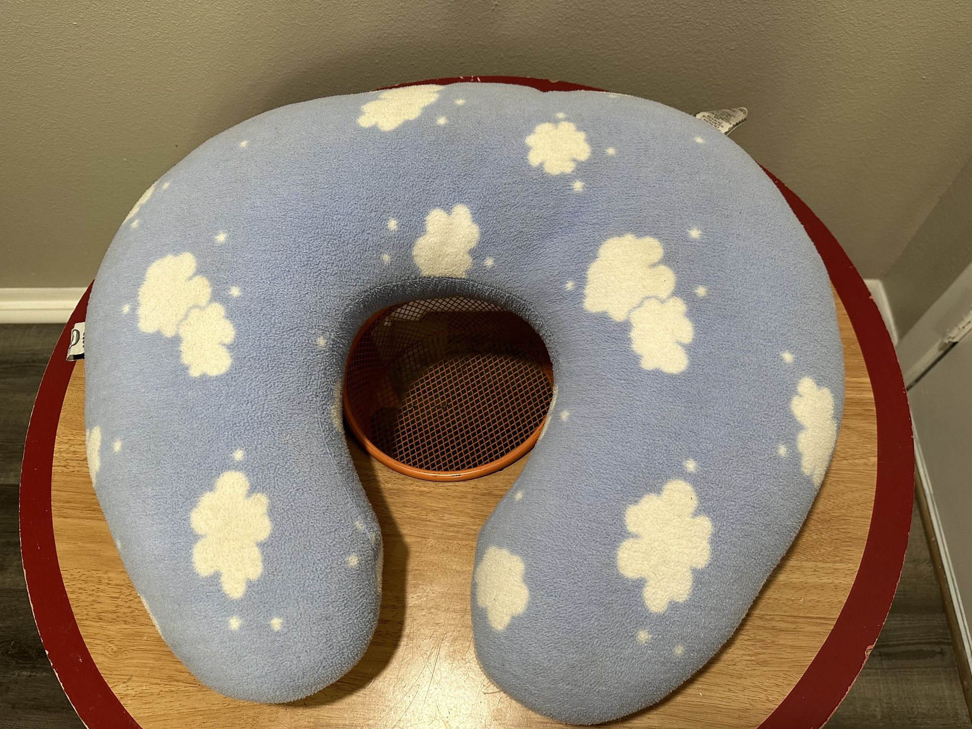 Boppy Pillow for Sale in San Antonio, TX OfferUp