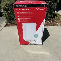 Frigidaire 14000 BTU Portable Air Conditioner 
