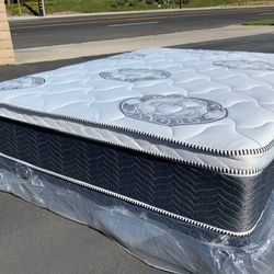 Queen Diamond Collection Pillow Top!!