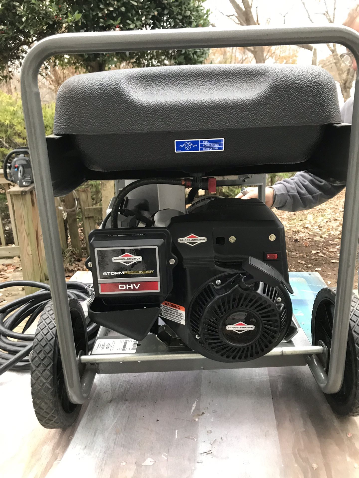 Briggs & Stratton 5500 Storm Responder Generator.THIS IS FIRM PRICE