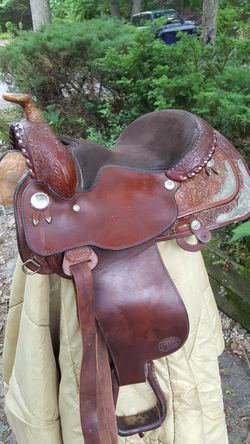 Saddle 15in